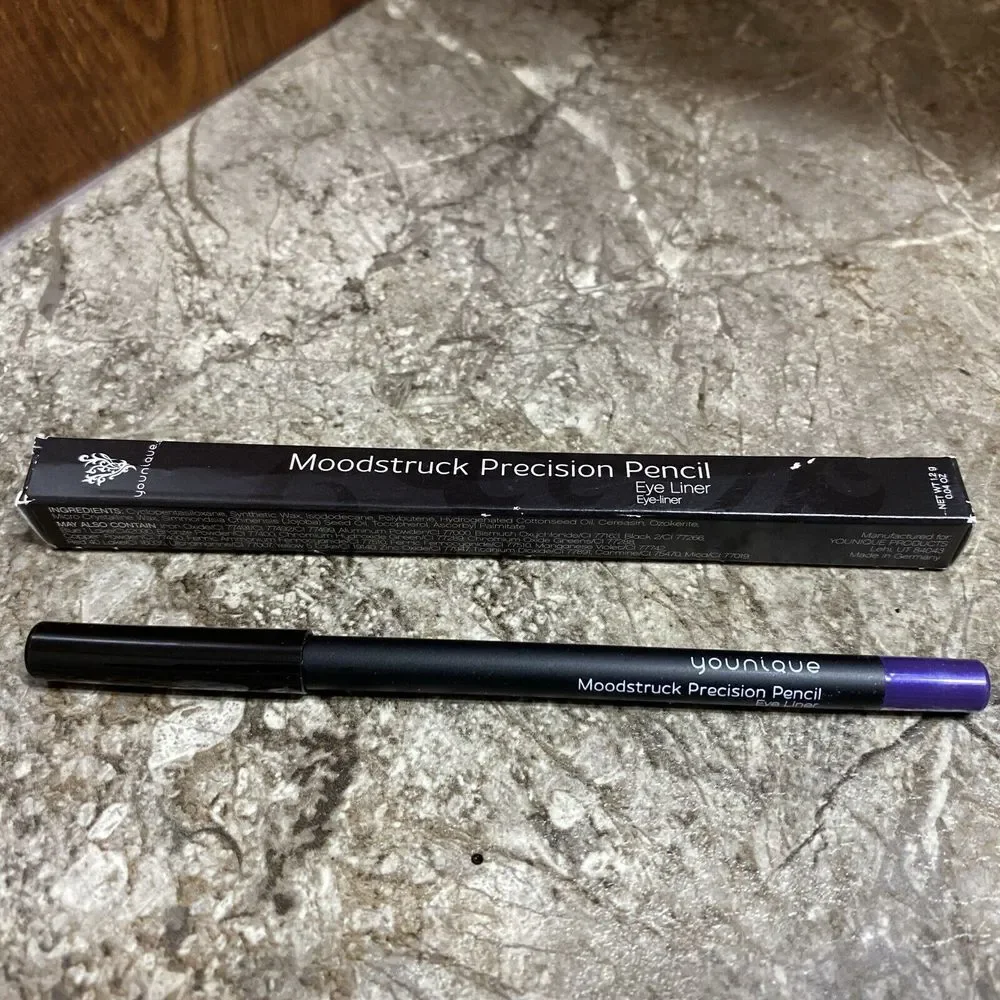Younique Moodstruck Precision‎ Pencil Eyeliner Passionate New in Box